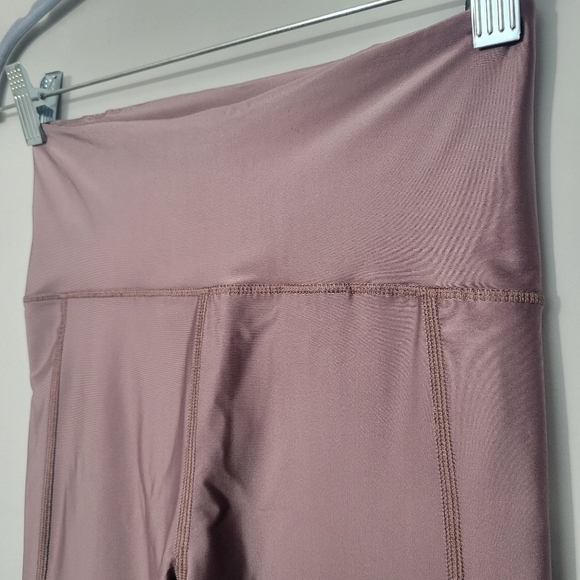 Filippa K Mauve Cropped Gloss Leggings - Picture 6 of 11